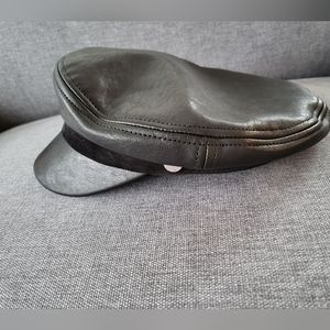 *Brand New* Rag and Bone Leather baker boy hat Size S/M